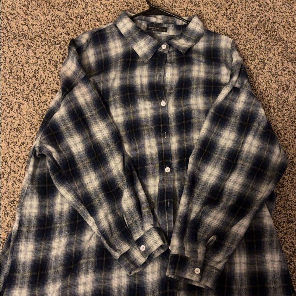 Plaid Flannel - Navy and White